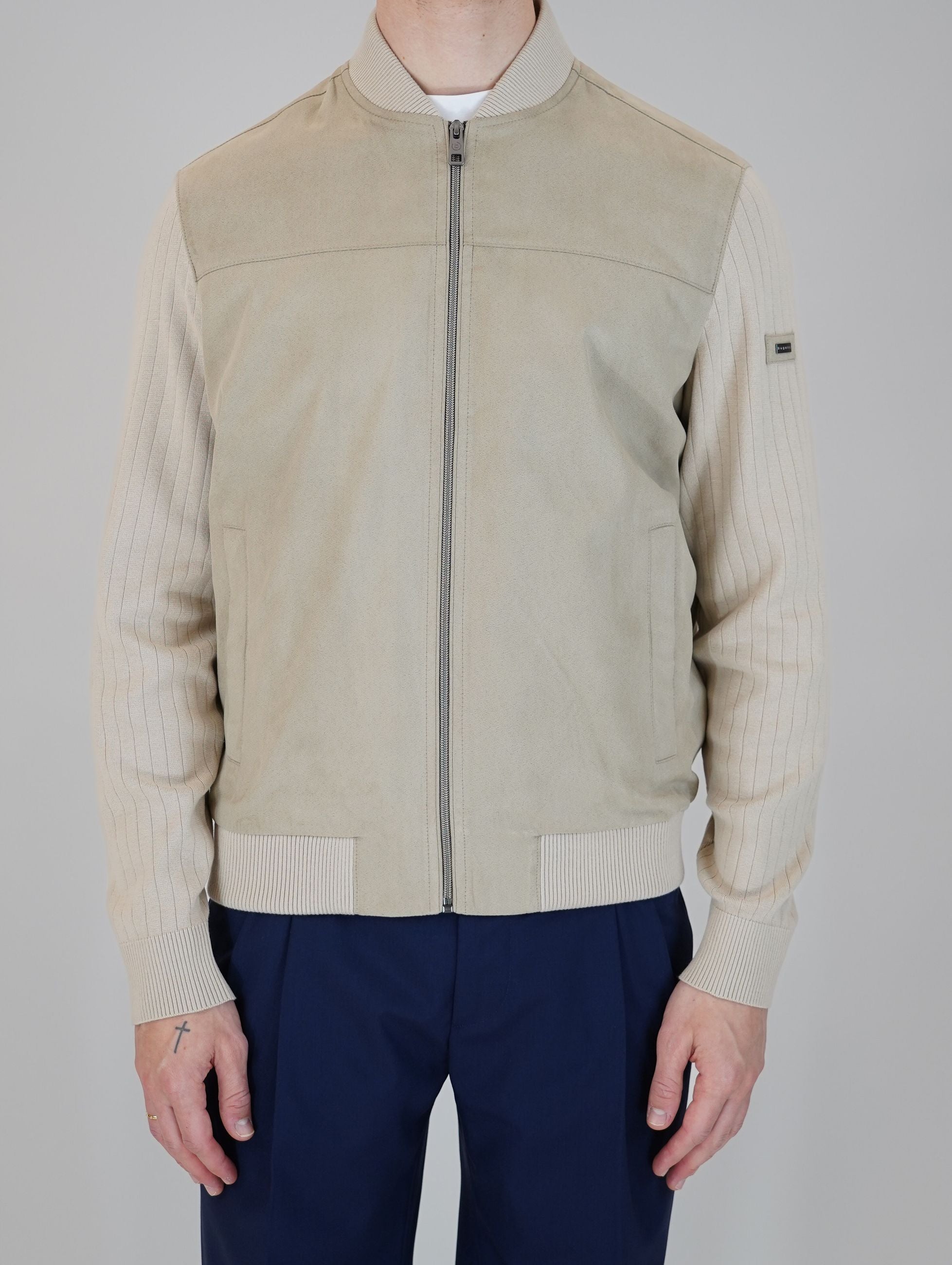 Cardigan con Chiusura a Cerniera e Maniche in Maglia con Tasche Frontali