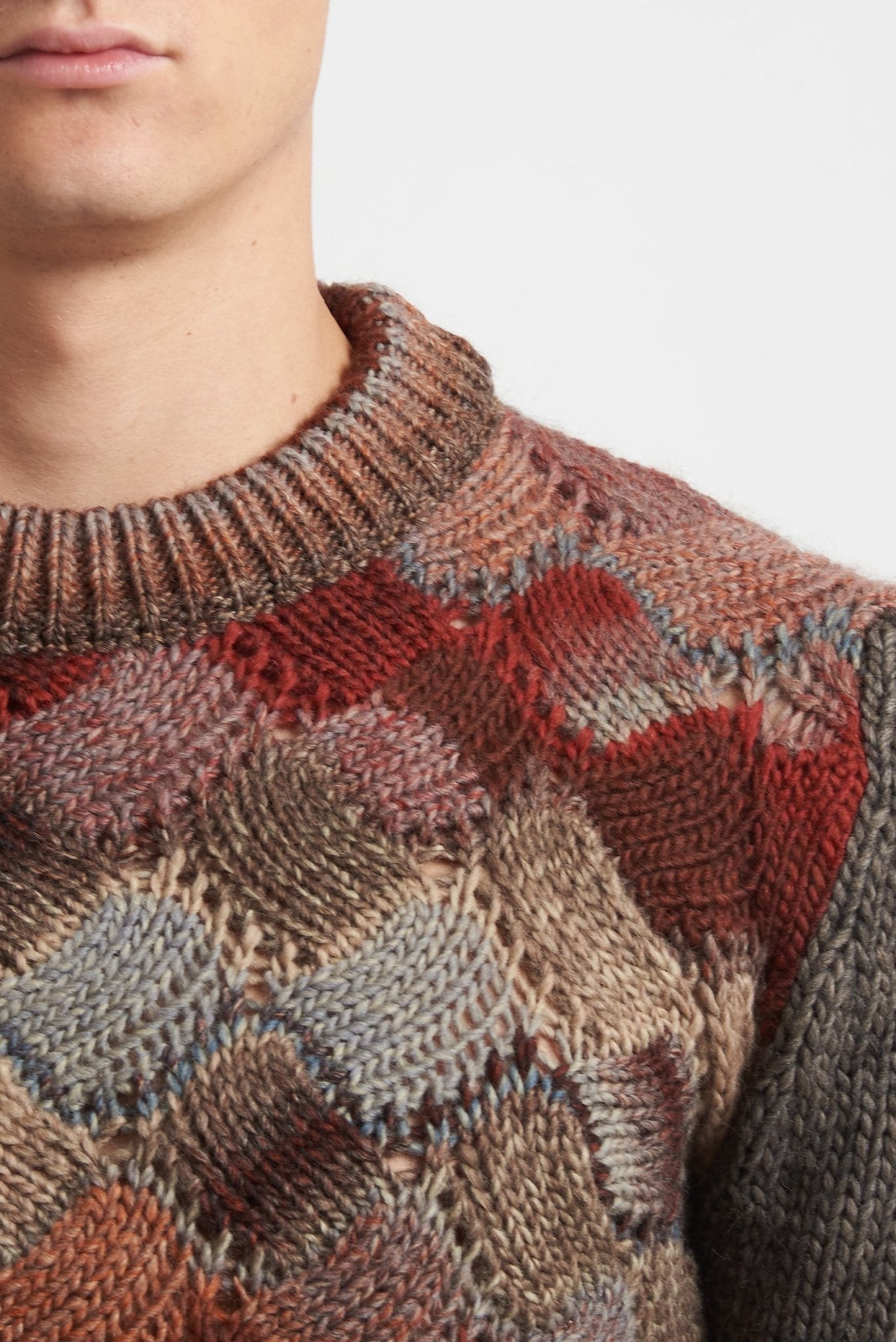 BOB Maglia girocollo con gioco di tessuto e di colore modello scar - De Matteo Uomo