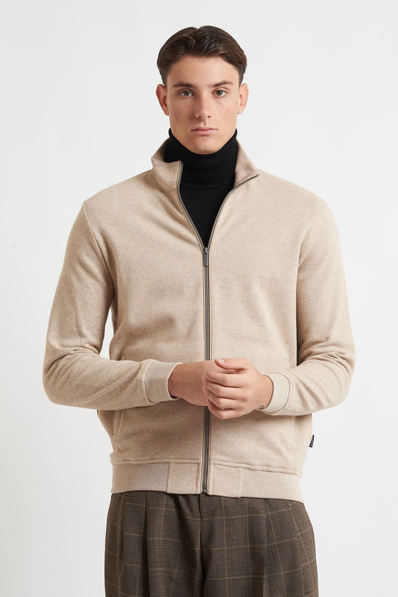 Cardigan BUGATTI con Fantasia nel Tessuto e Collo Alto 85055D - De Matteo Uomo