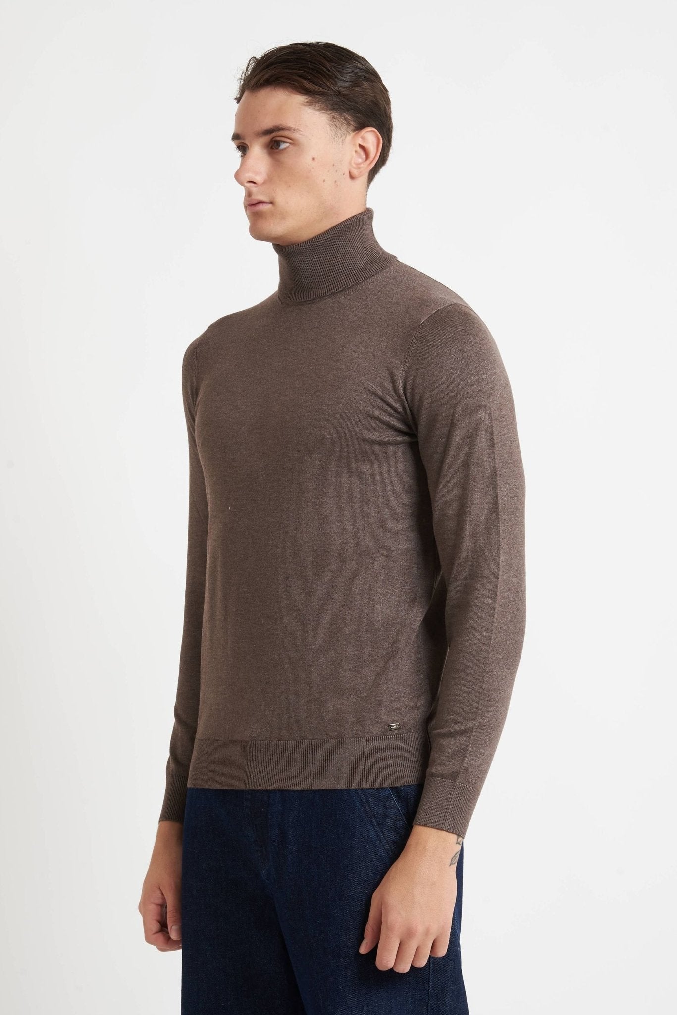 Dolcevita MARK UP Basic Nera in 100% Viscosa MK20015 - De Matteo Uomo