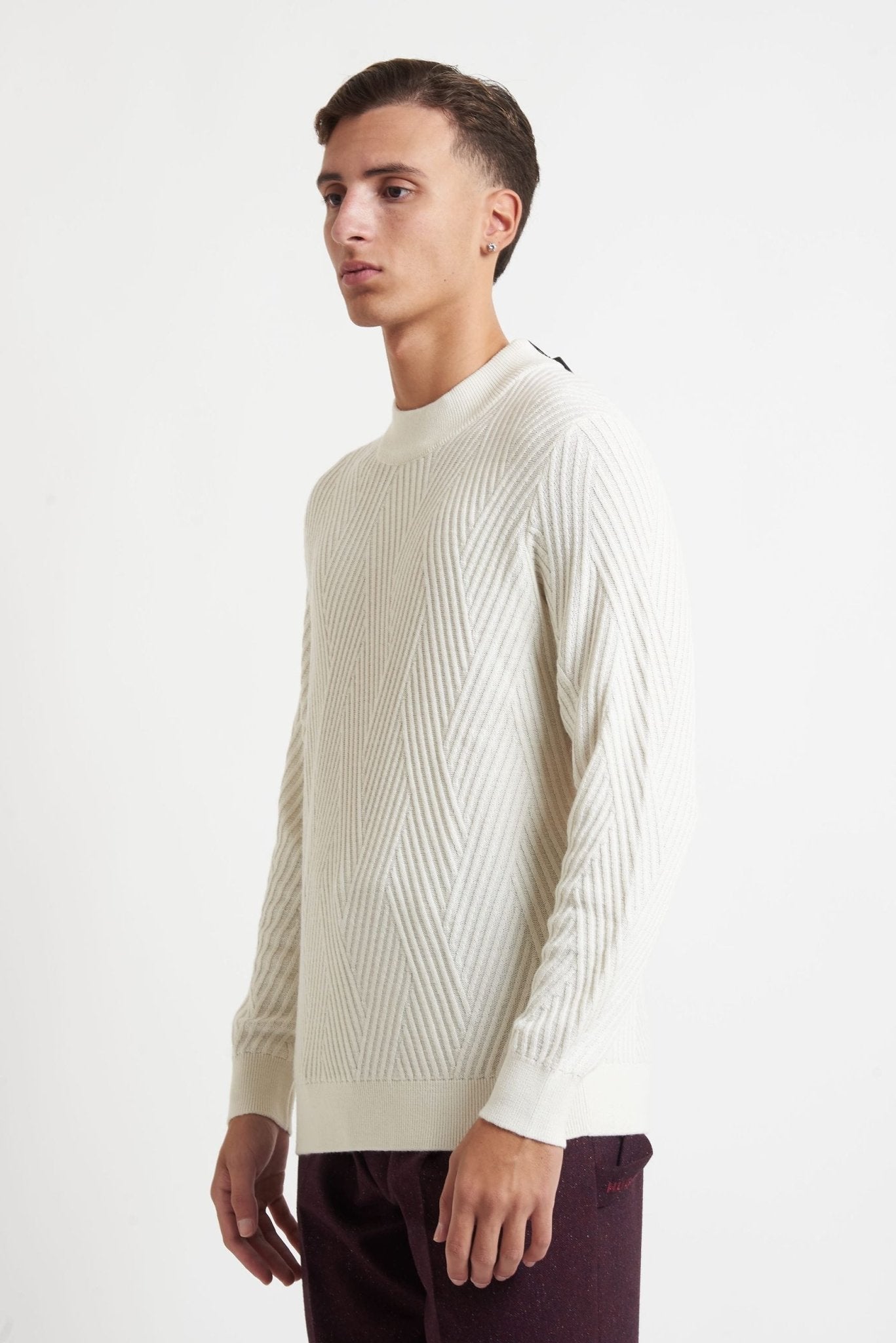 Maglia BUGATTI Mezzo Collo con Fantasia nel Tessuto 85542D - De Matteo Uomo