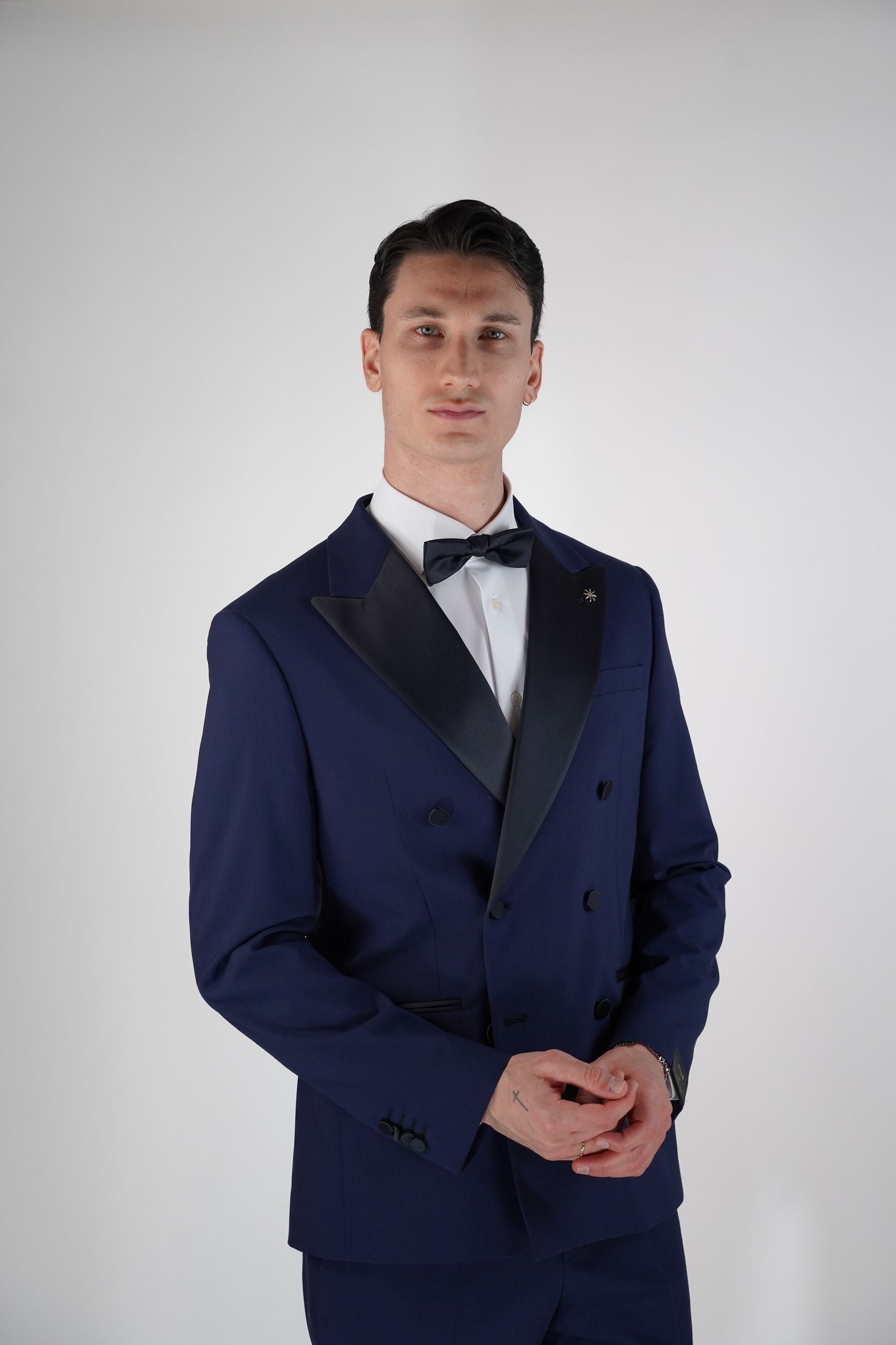 Smoking Doppiopetto Drop 8 Foderato con Rever a Lancia e Pantalone Slim Fit