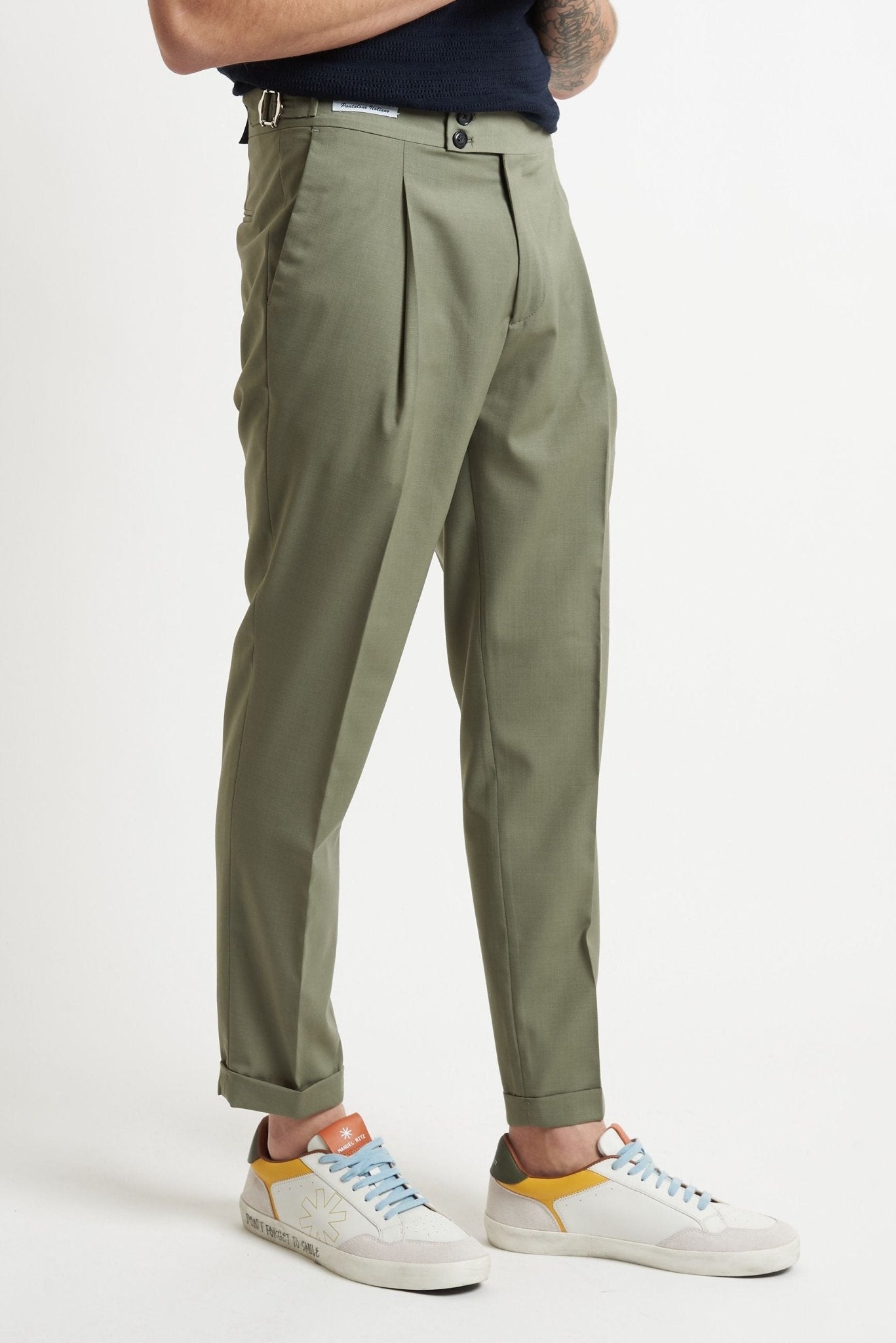 Pantalone con Pence e Bustino Alto con Chiusura Laterale - De Matteo Uomo