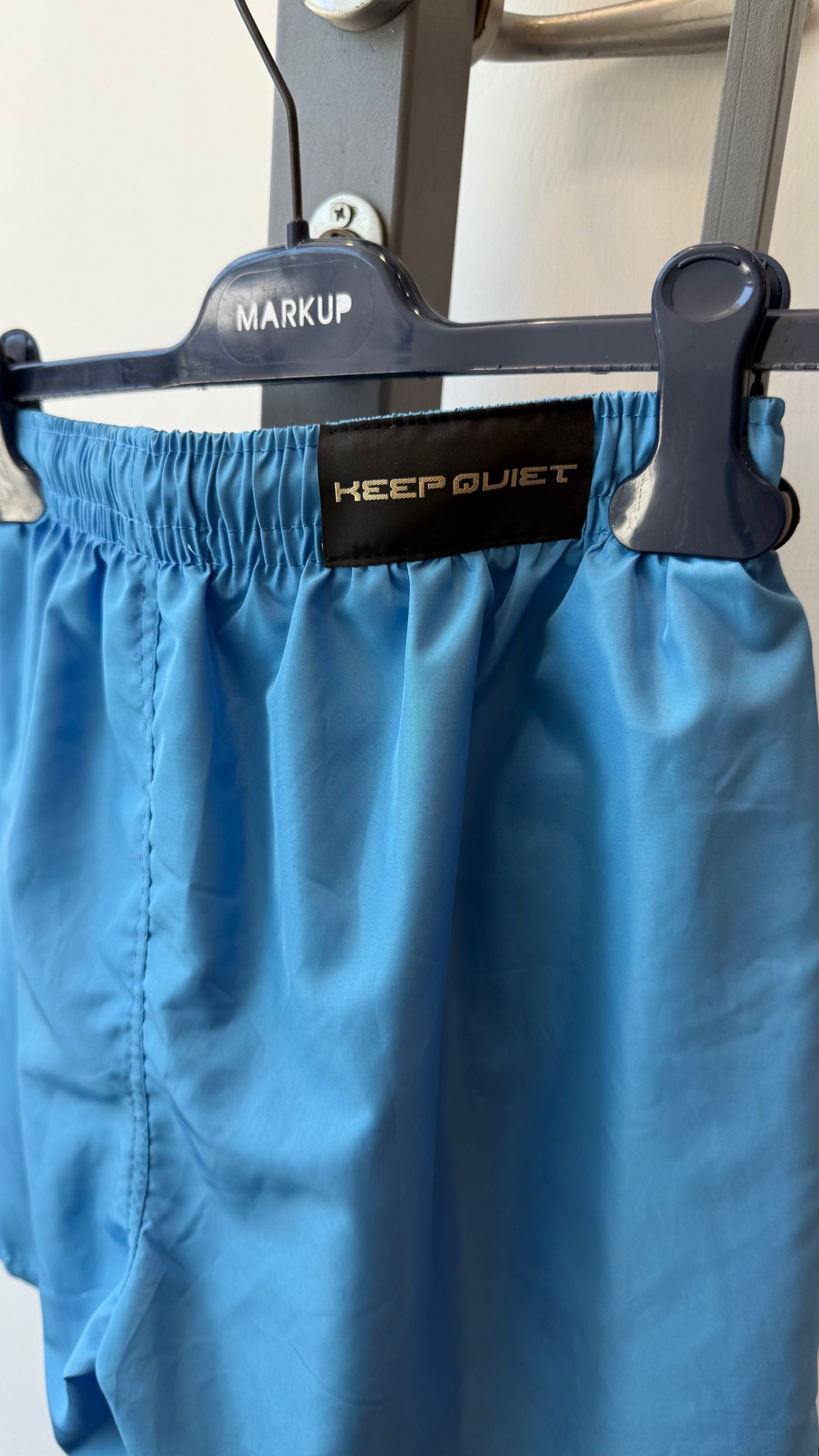 Costume da Uomo e Laccetto Regolatore