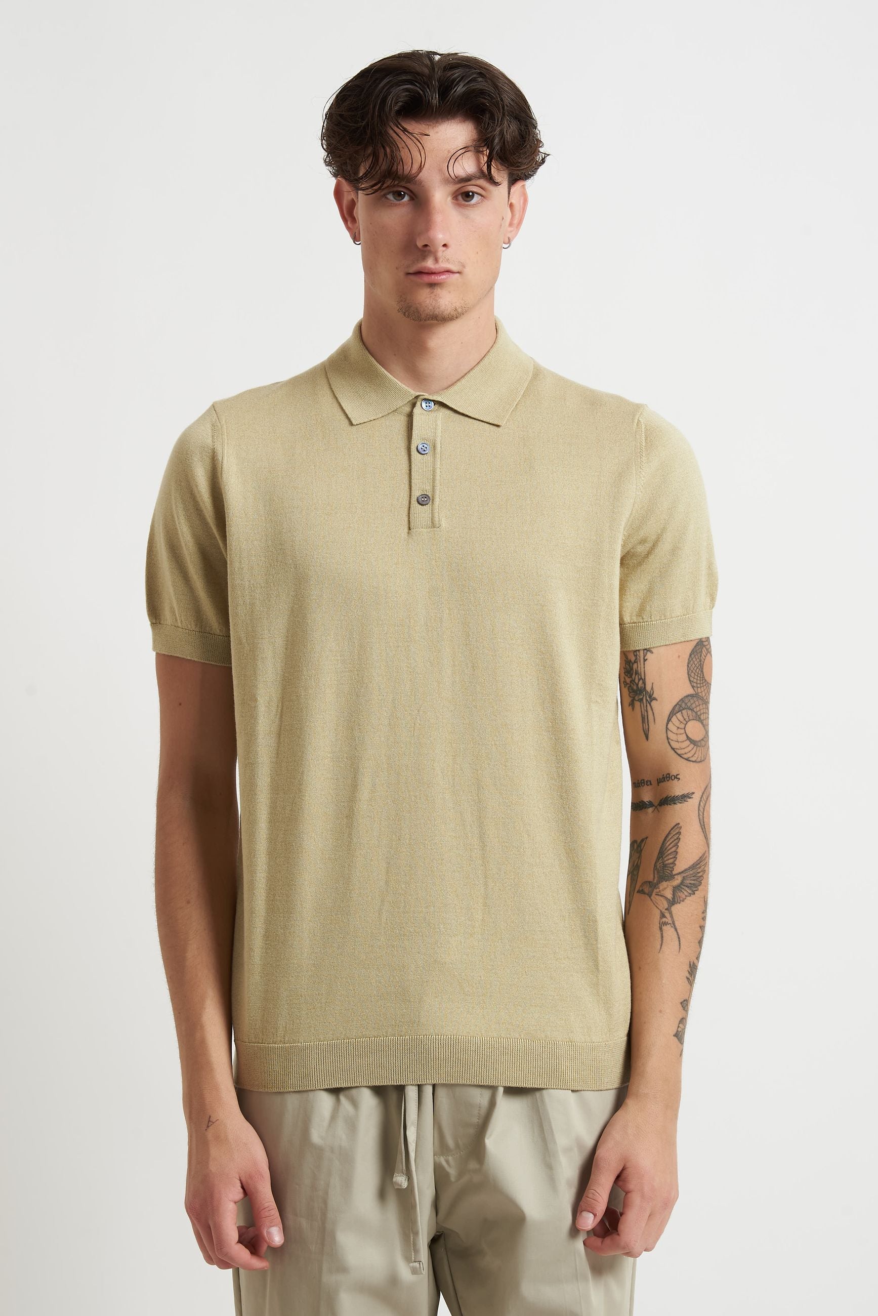 T-shirt Basic con Bottoni in Cotone 15522e,