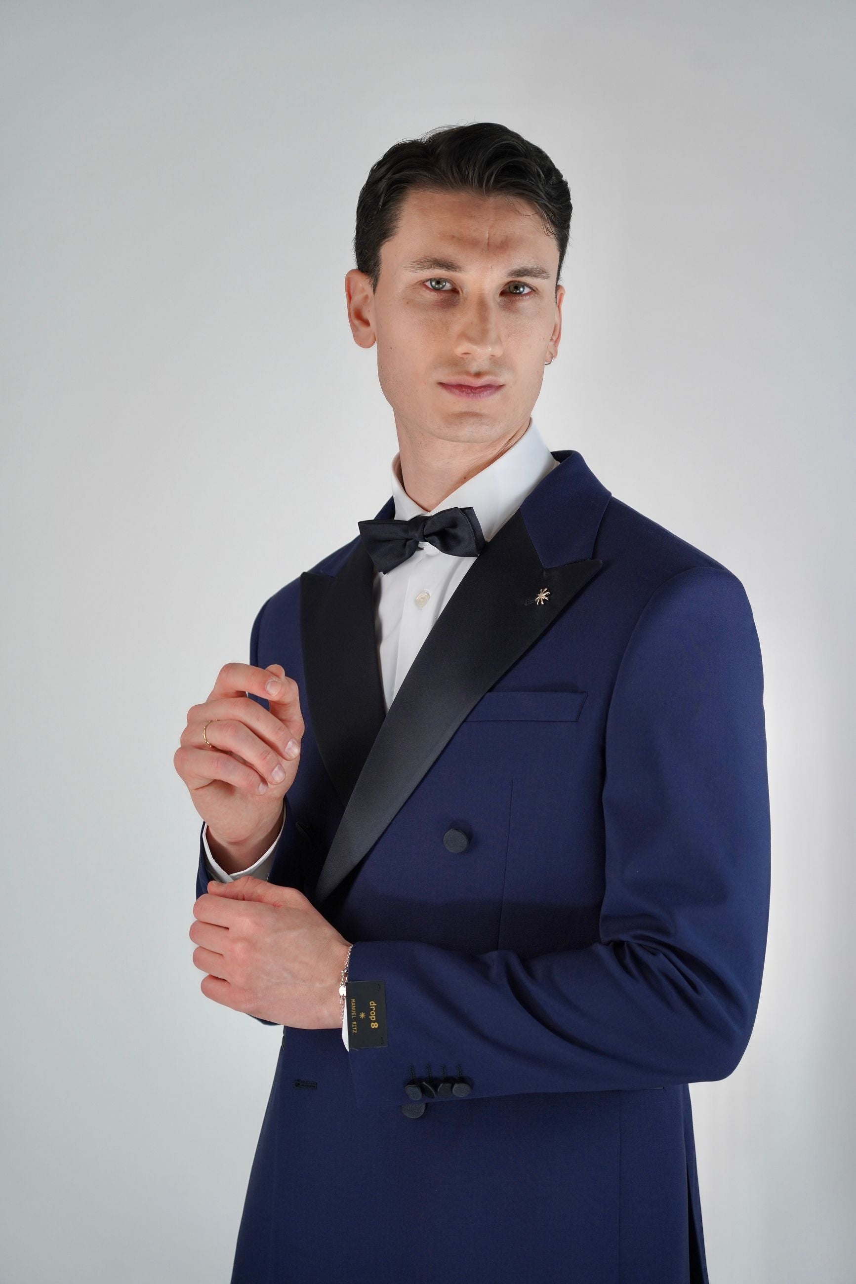 Smoking Doppiopetto Drop 8 Foderato con Rever a Lancia e Pantalone Slim Fit