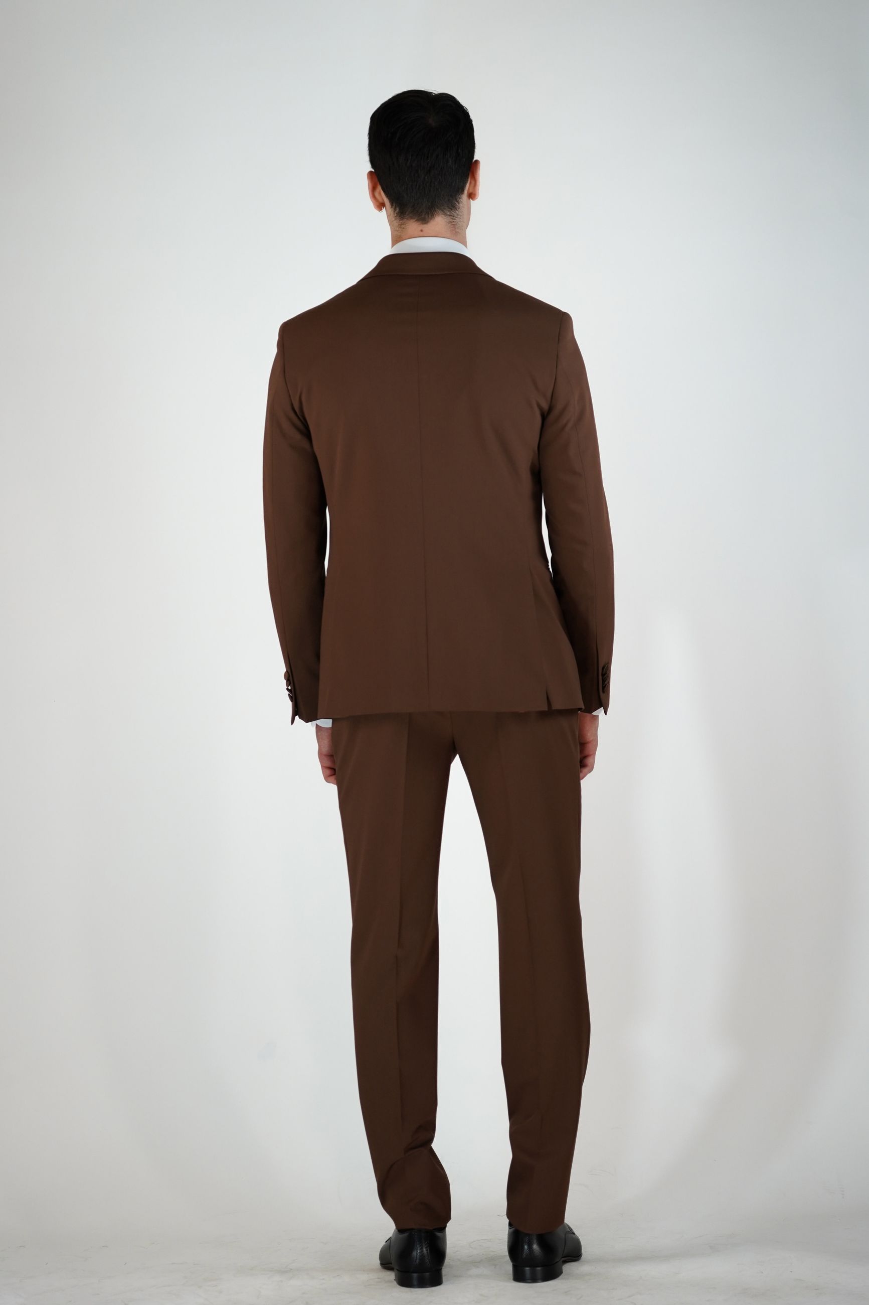Smoking Drop 8 Foderato con Giacca a Rever a Lancia e Pantalone Slim Fit
