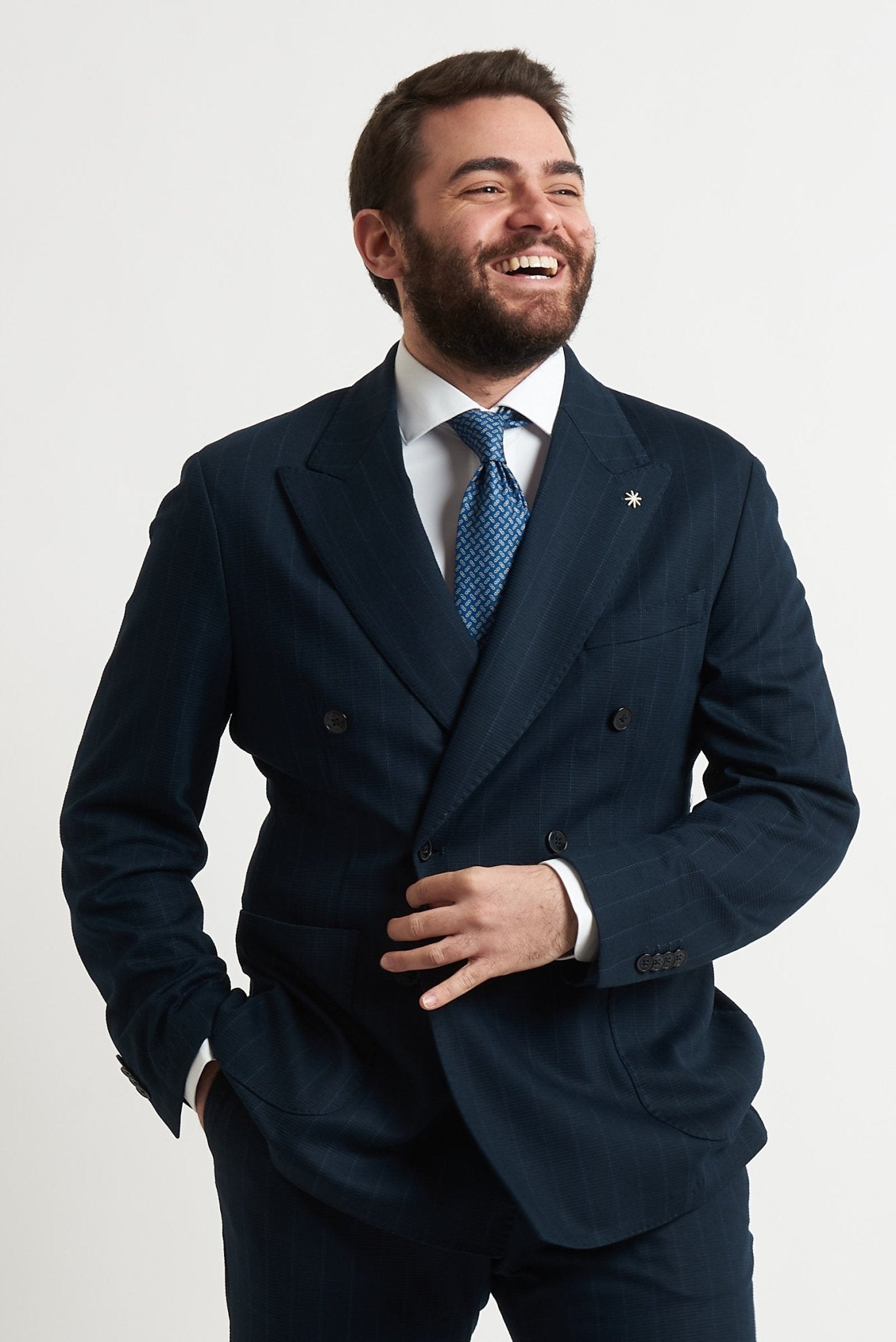 Abito Doppiopetto Gessato Blu con Tasche a Top e Doppio Spacco - De Matteo Uomo