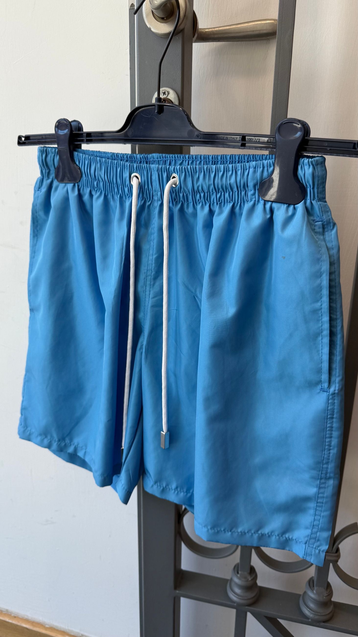 Costume da Uomo e Laccetto Regolatore