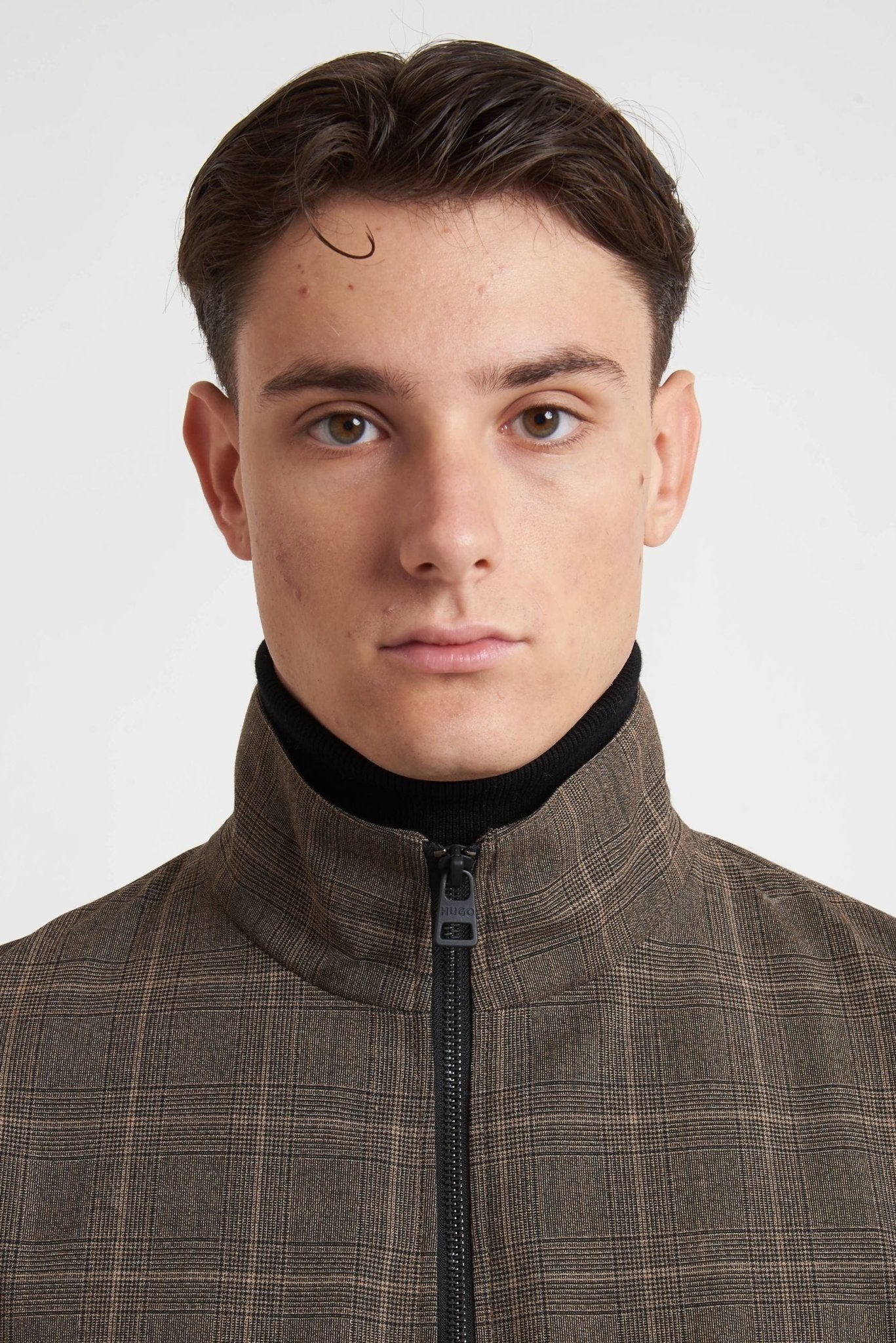 HUGO Uomo Overshirt con Chiusura a Cerniera modello 9036 - De Matteo Uomo