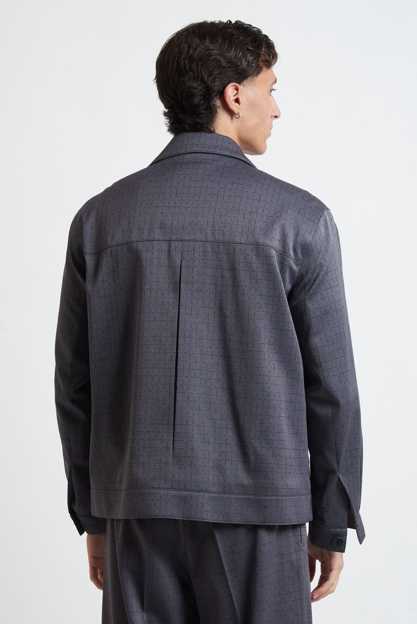 Jacket con Chiusura a Bottoni, Tasconi e Collo Camicia - De Matteo Uomo