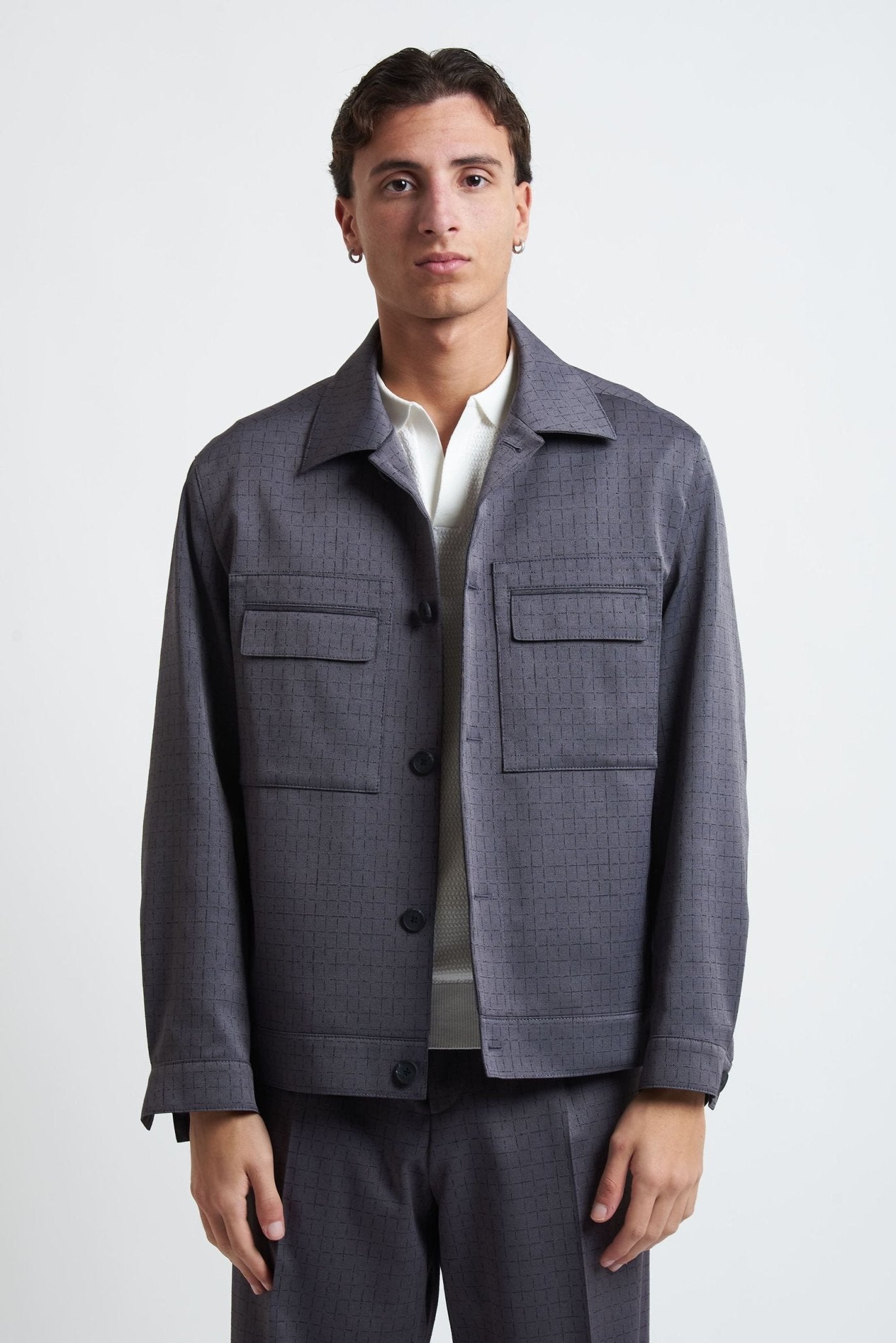 Jacket con Chiusura a Bottoni, Tasconi e Collo Camicia - De Matteo Uomo