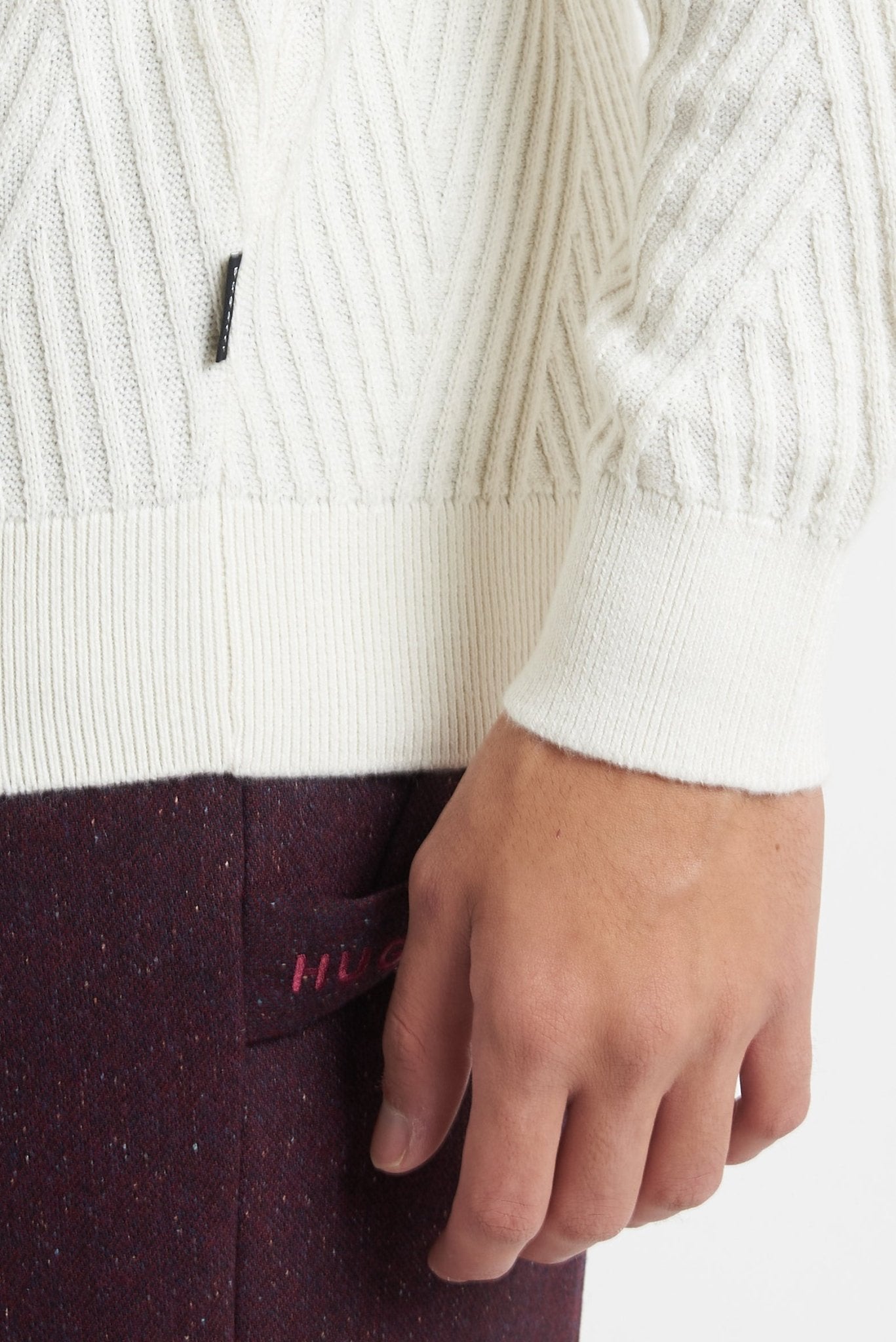 Maglia BUGATTI Mezzo Collo con Fantasia nel Tessuto 85542D - De Matteo Uomo