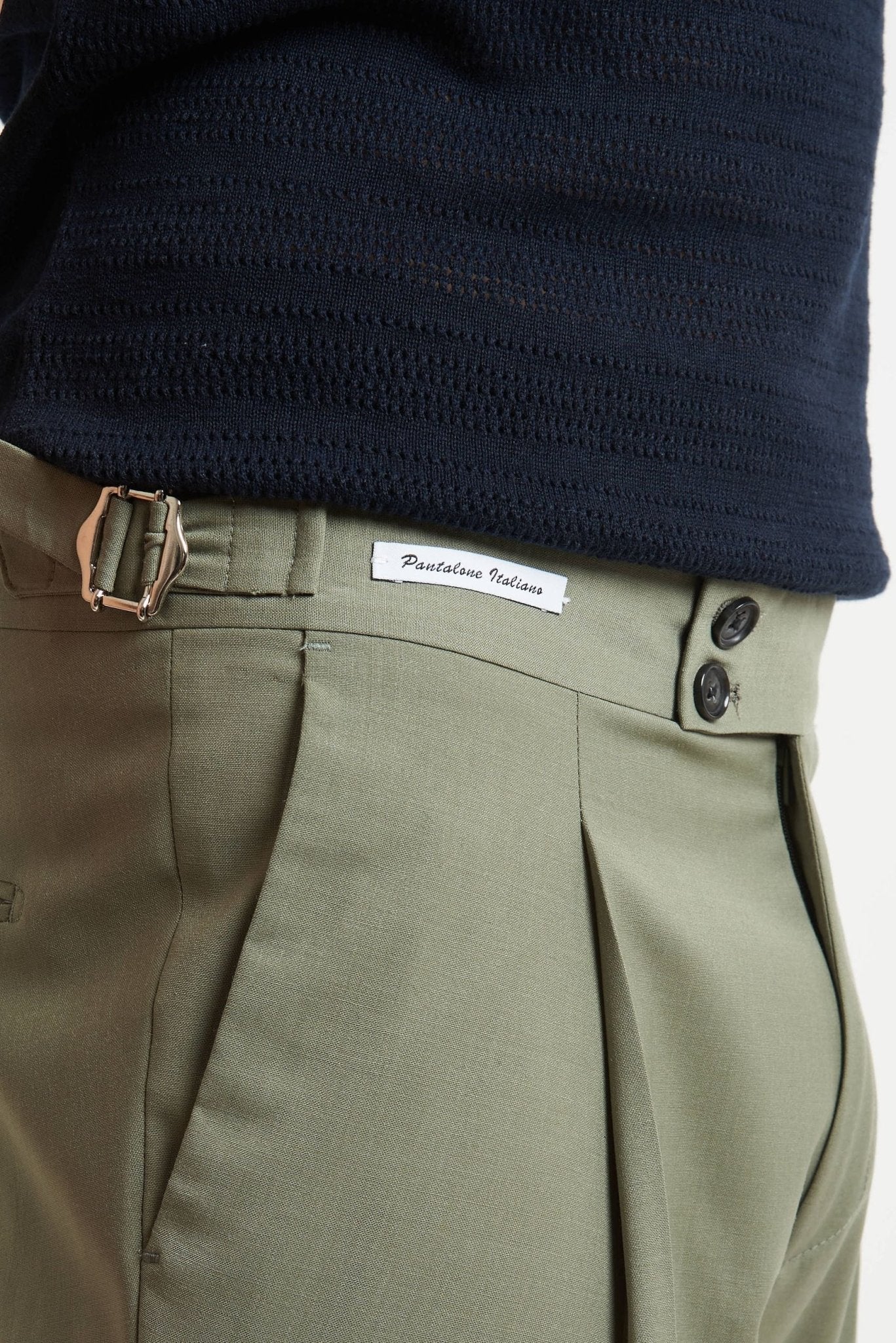 Pantalone con Pence e Bustino Alto con Chiusura Laterale - De Matteo Uomo