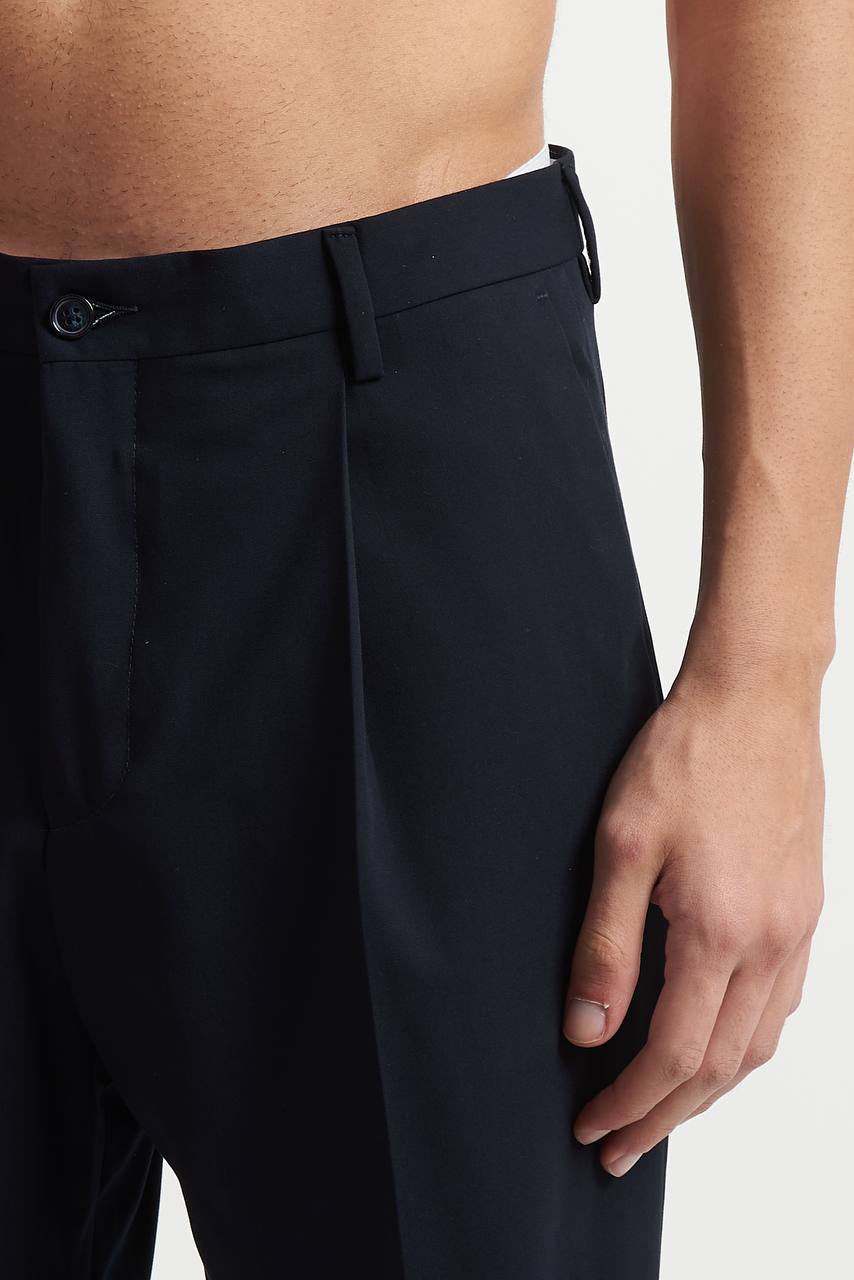 Pantalone con Pence, Tasche America e Risvoltino Cucito in Poliestere e Viscosa - De Matteo Uomo